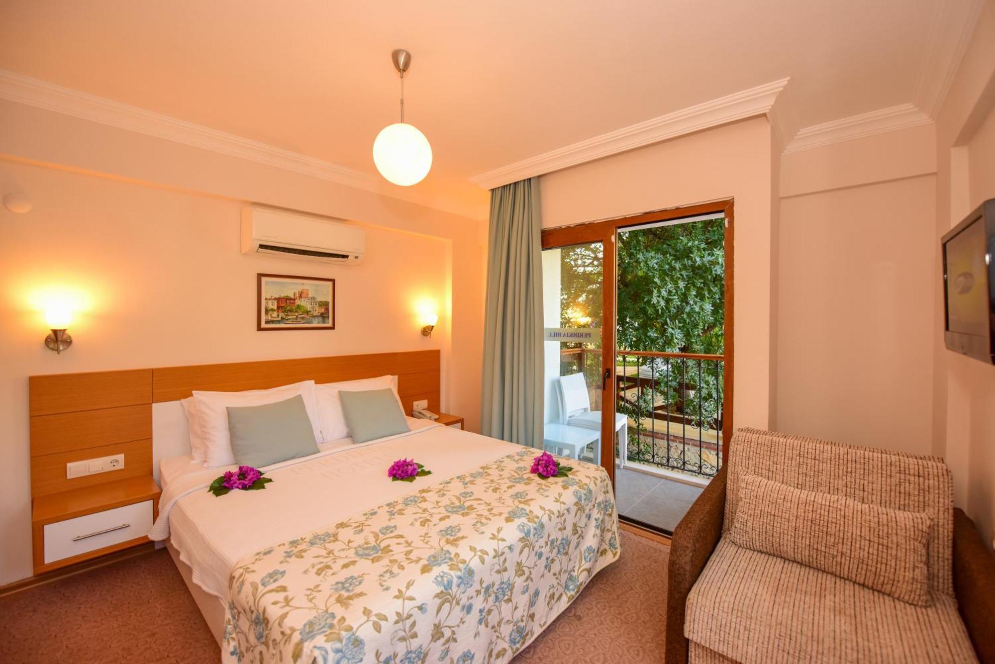Classic Triple Room