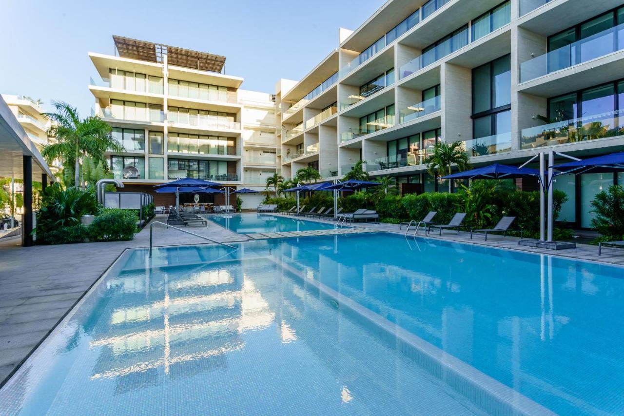 Studio with Pool View