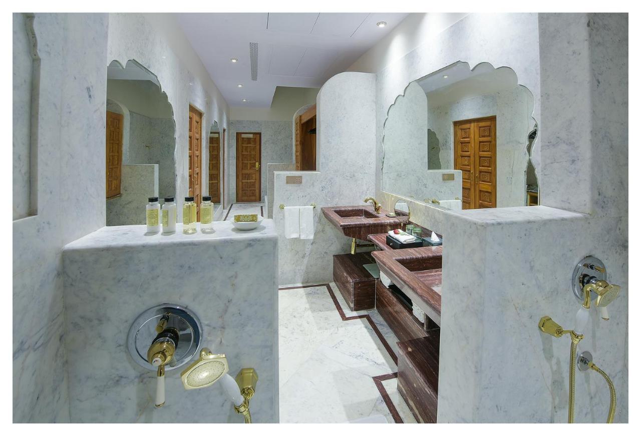 Royal Villa Suite with Private Pool : Welcome drink on arrival, 2 pints of Kingfisher lager beer, One child up to 10 years complimentary without extra bed,20% discount on all resort services,951530155:JPEG