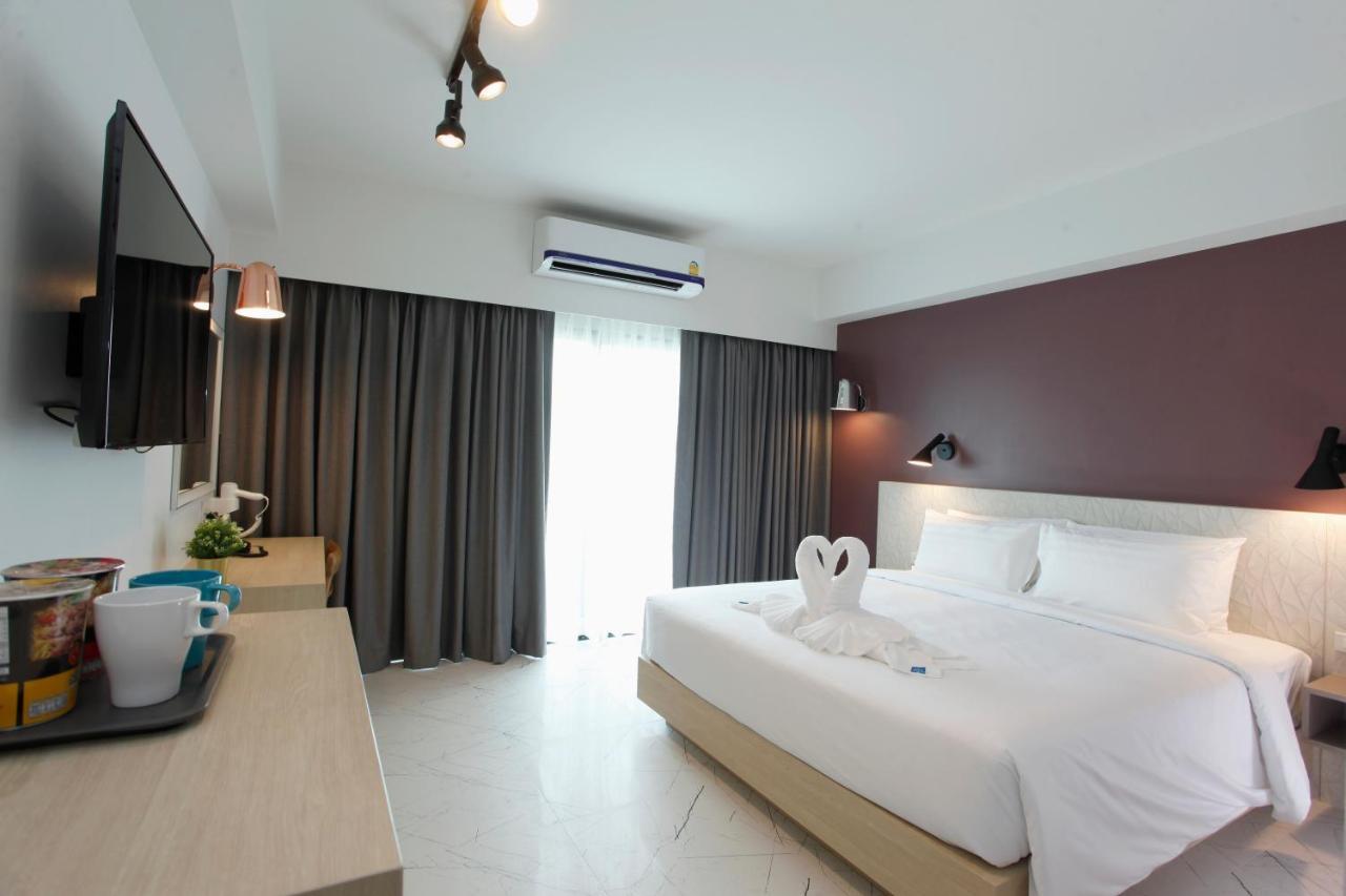 King Room with Balcony