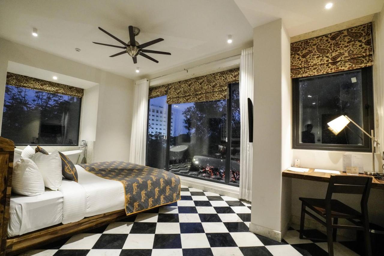 Royal Nest Suite