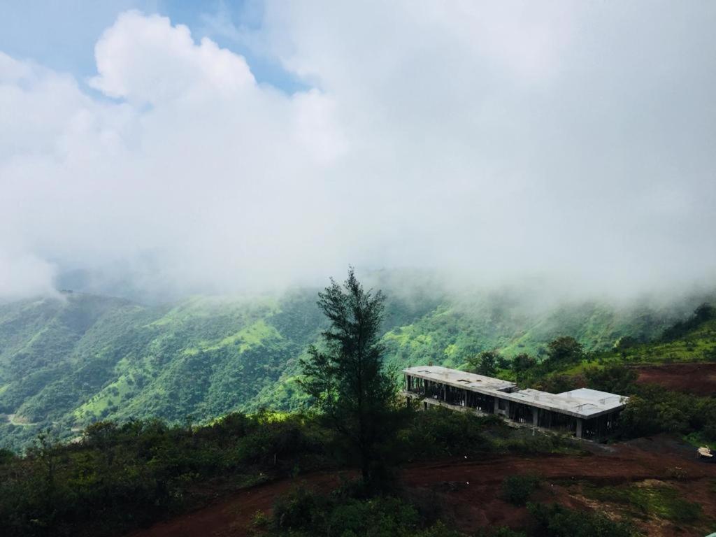 King Room with Mountain View,976581754:JPEG