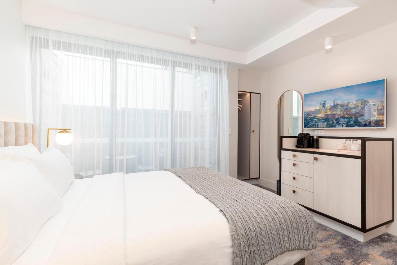 Standard Queen Room,978651844:JPEG