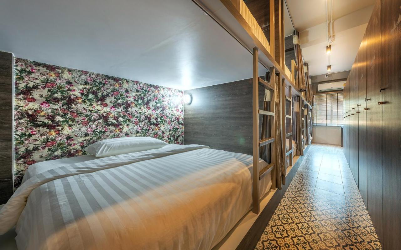 8-Bed Mixed Dormitory Room