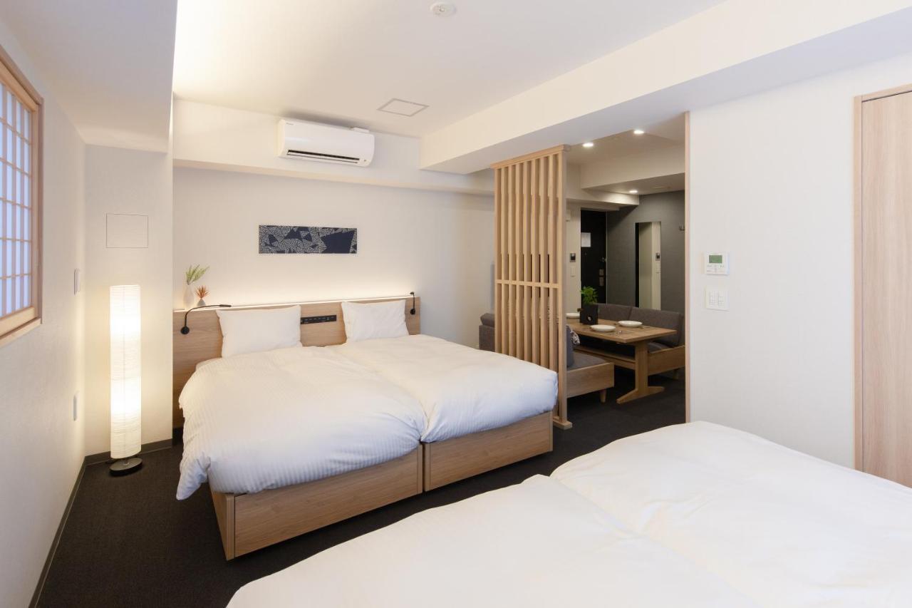 Connecting Japanese Apartment