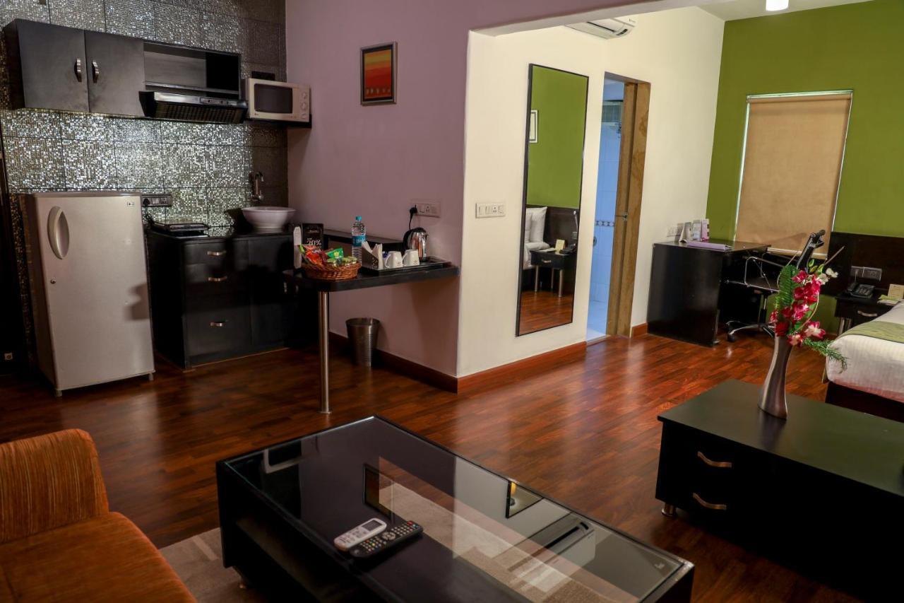 Executive Suite with 15% Discount on Food & Beverages