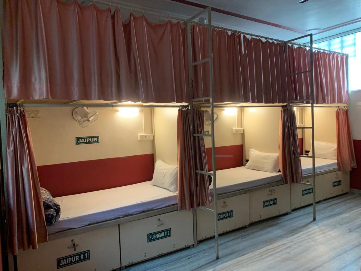 10-Bed Mixed Dormitory Room,999095835:JPEG