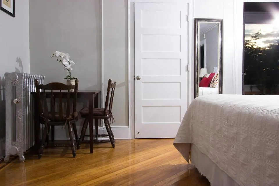 A And Fayebed And Breakfast, Inc,-1