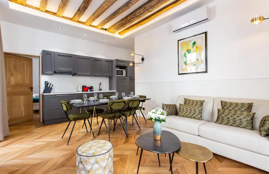 Cmg Residence Republique - Rue Beranger-1