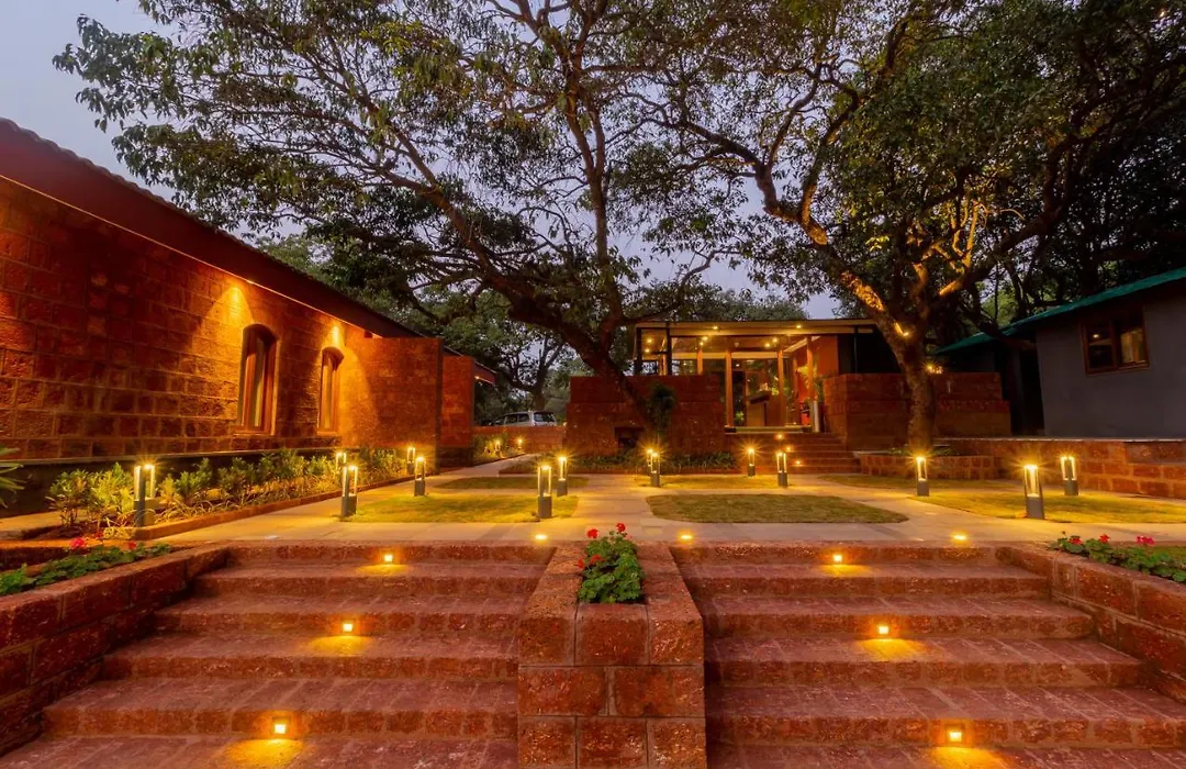 R R Heritage Resort Pure Vegetarian-1