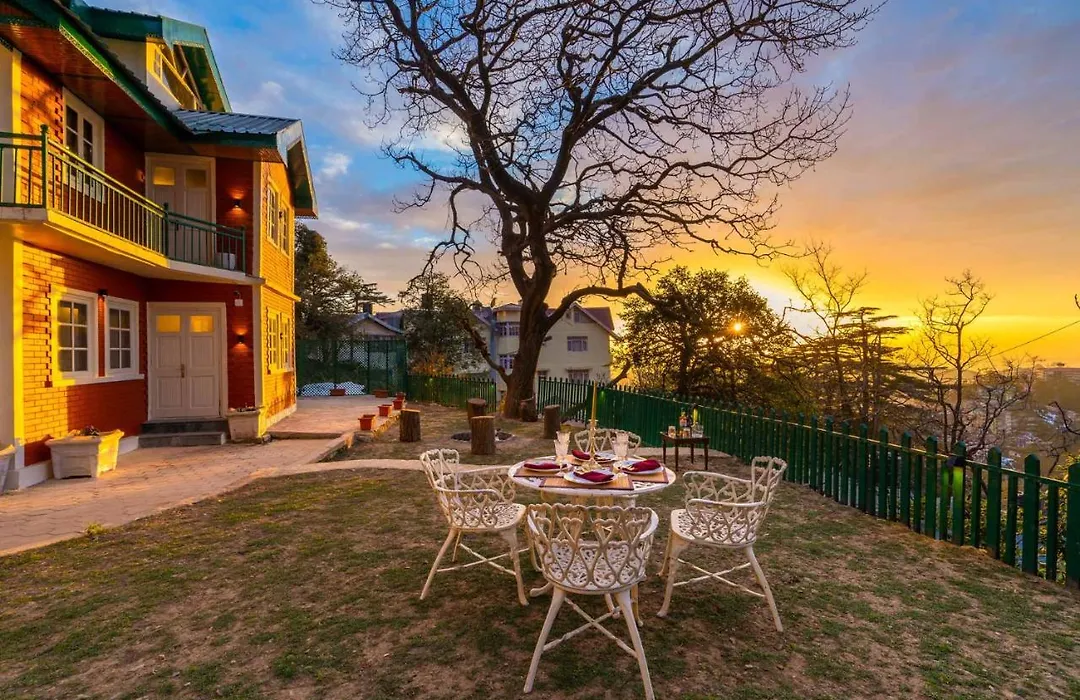 Nau Nabh Cottage By Veo, Stayvista - 8Bhk With Bonfire & Lawn-1