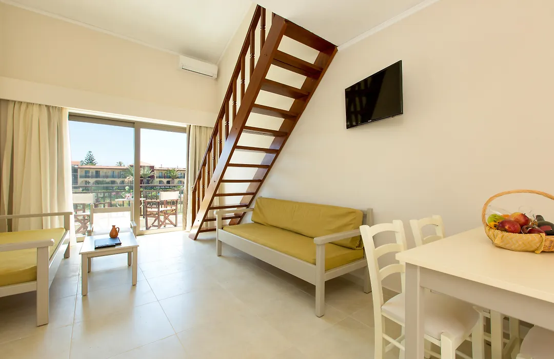 Trefon Hotel Apartments And Family Suites-1