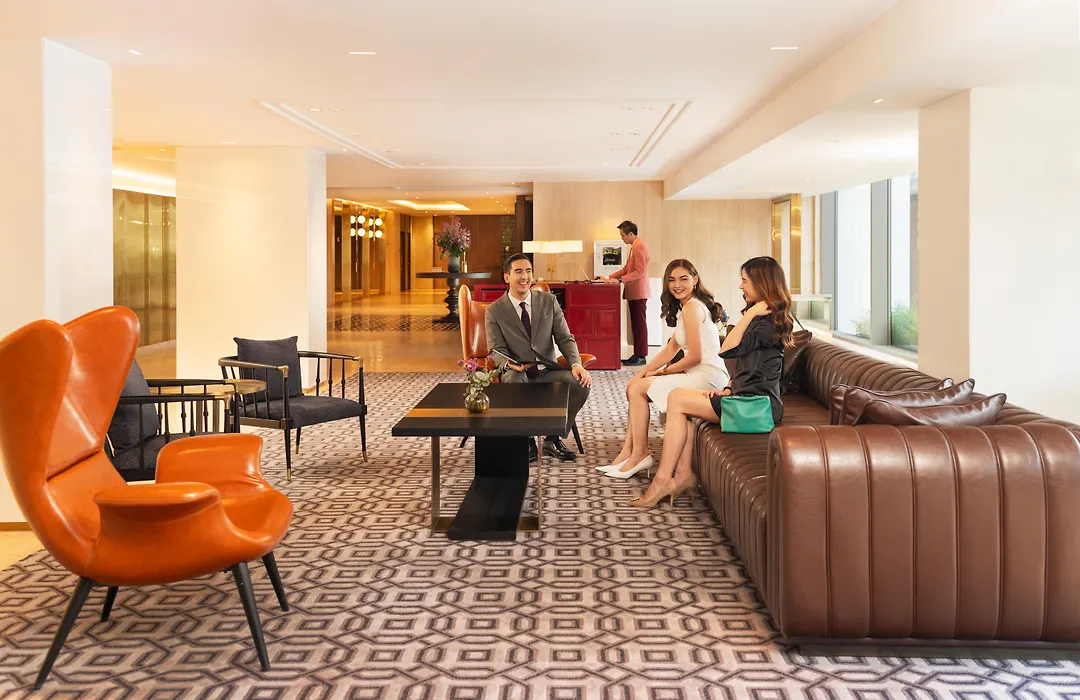 Montien Hotel Surawong Bangkok-1