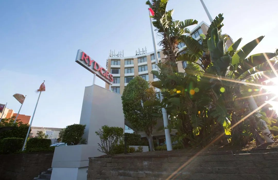 Rydges Camperdown-1