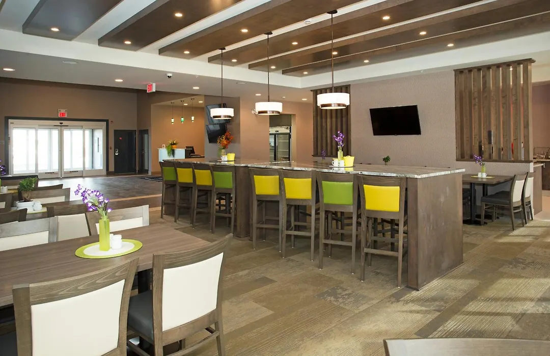 Wingate By Wyndham Calgary Airport-1
