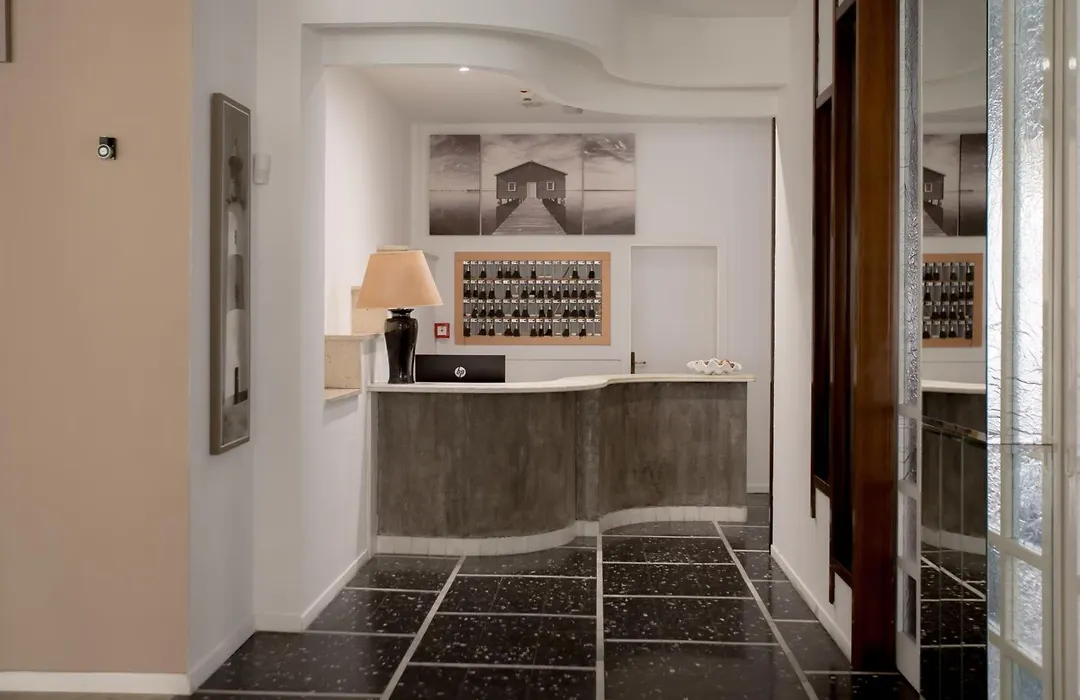 C-Hotels International-1
