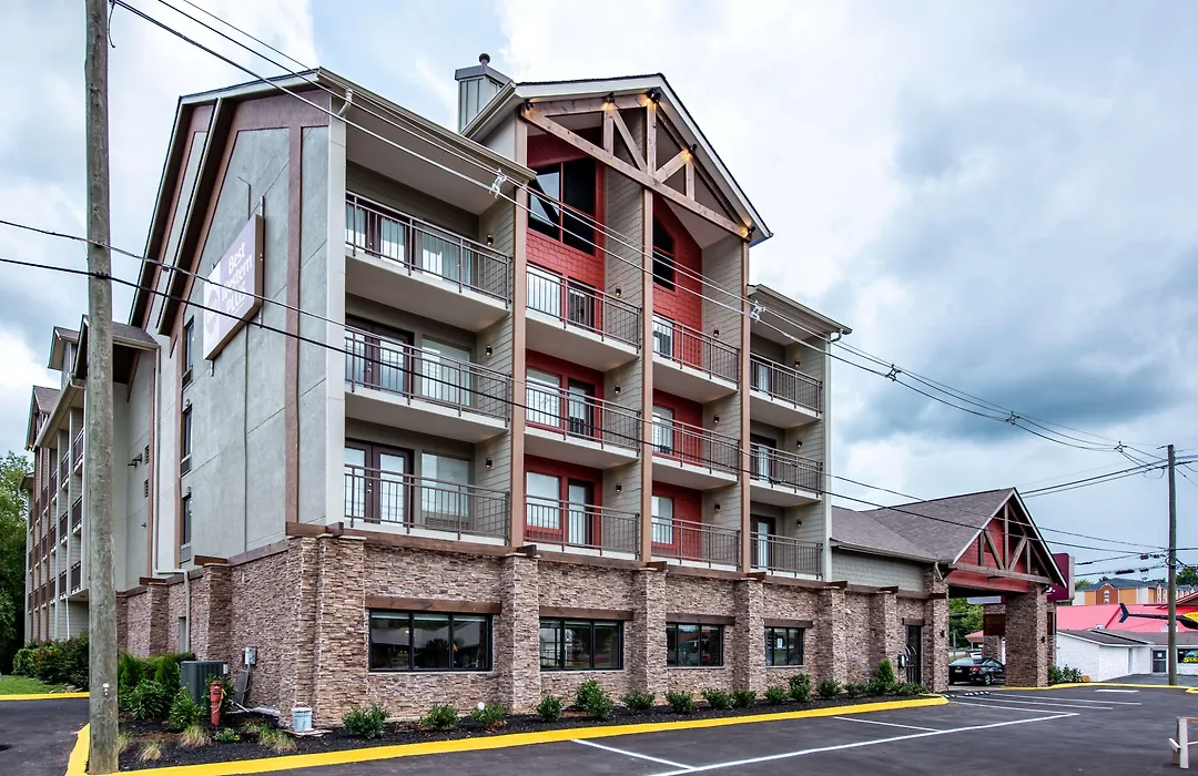 Best Western Plus Apple Valley Lodge Pigeon Forge-1