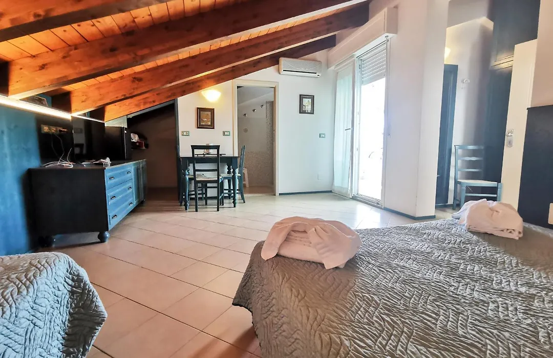 Hotel La Plage-1