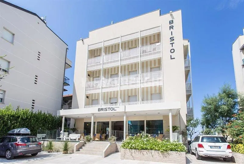 Hotel Bristol-1