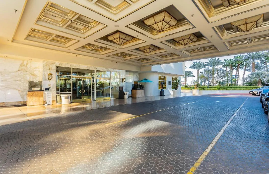 Mgm Signature, Centrally Located, Strip Views No Resort Fee-1