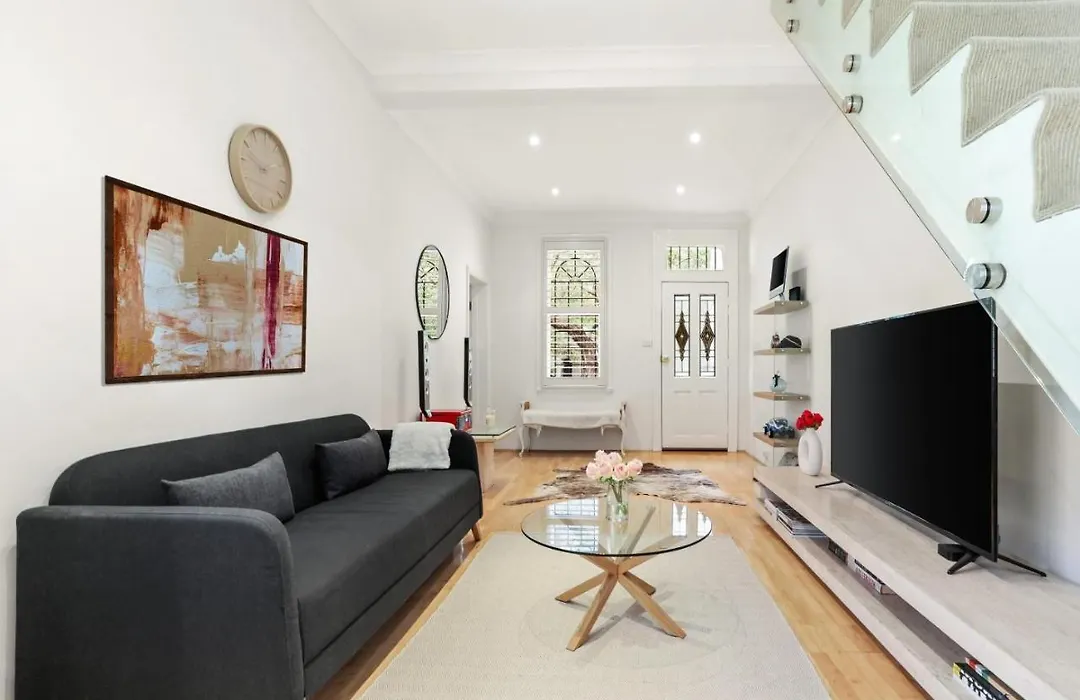 Paddington House Beautiful 2 Bedroom Terrace-1