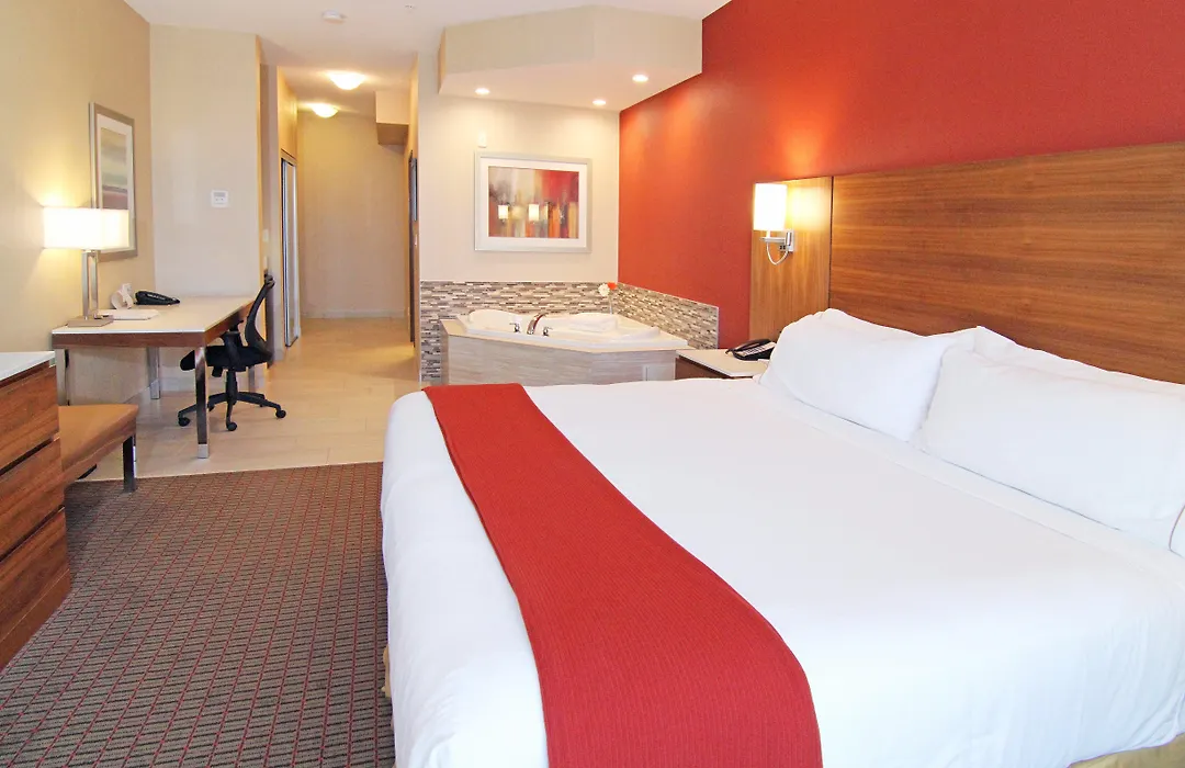 Holiday Inn Express And Suites Calgary University By Ihg-1