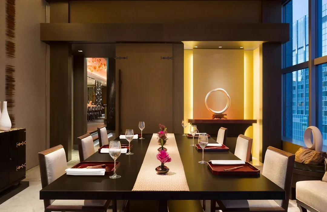 Shangri-La Tokyo-1