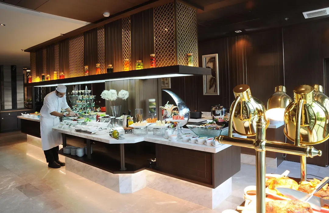 Al Meroz Hotel Bangkok - The Leading Halal Hotel-1