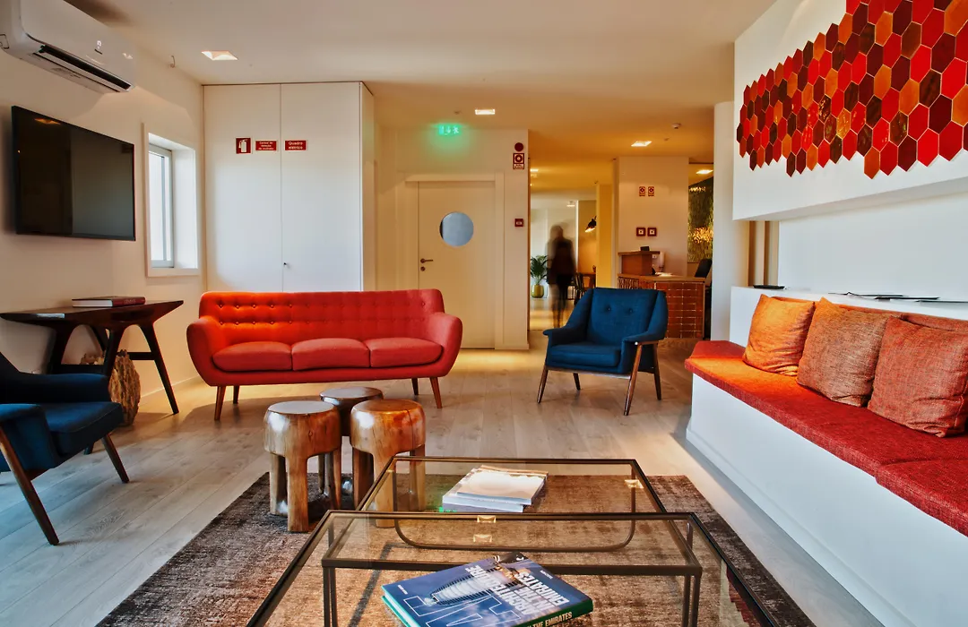 Hotel Spot Family Suites-1