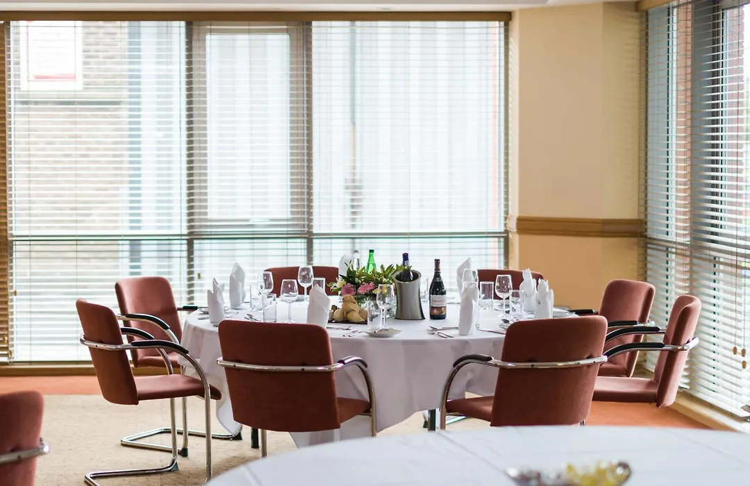 Leonardo Hotel Sheffield-1