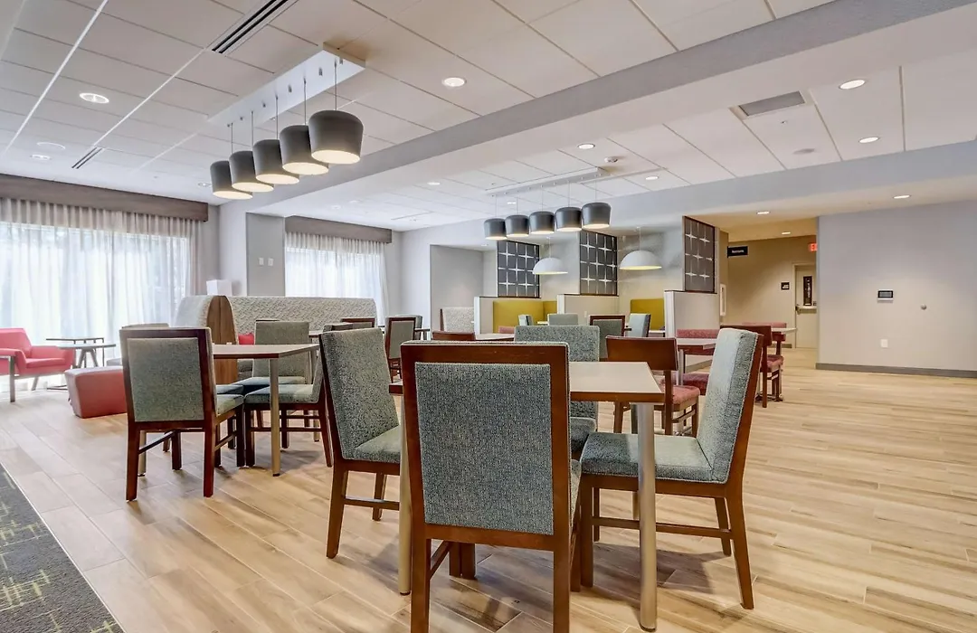 Hampton Inn & Suites Cincinnati Midtown Rookwood-1