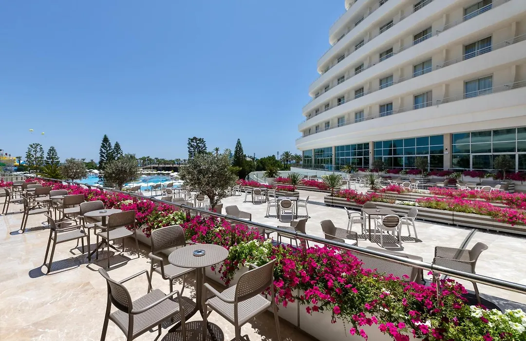 Miracle Resort Hotel-1