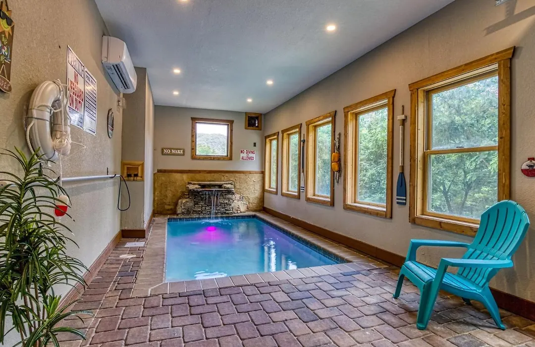 Ern841 - Sweet Feet Retreat - Location, Location, And Private Indoor Pool! Cabin-1
