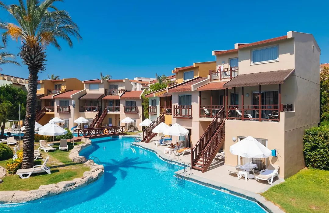 Selectum Family Resort Side-1
