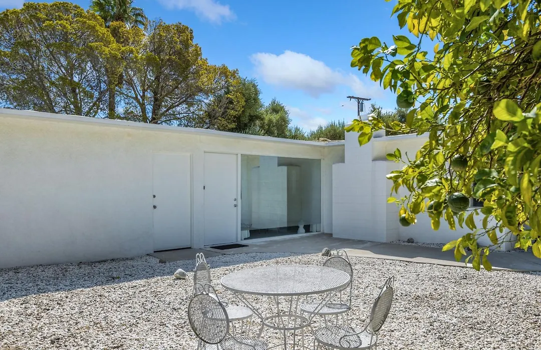 Former Steve Mcqueen'S Home-1