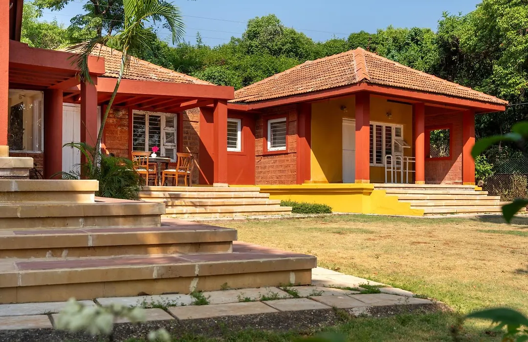 Saffronstays Garnet House-1