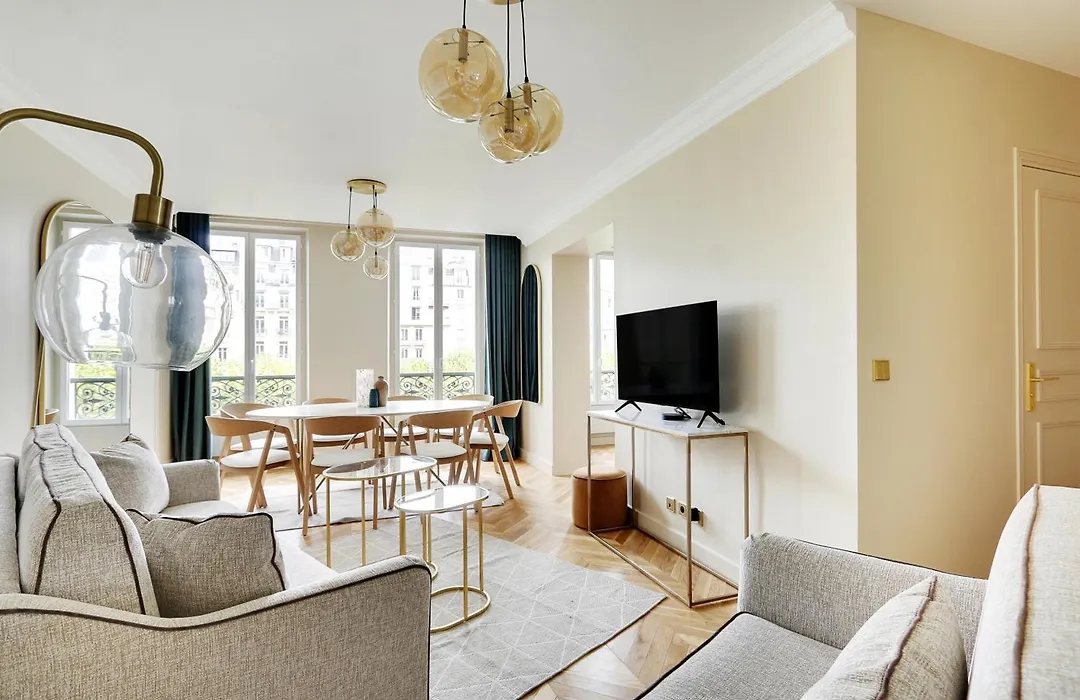 Pick A Flat'S Apartment In Invalides - Avenue De Breteuil-1