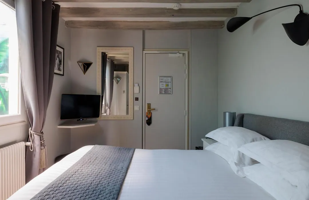 Hotel Saint Martin Bastille-1