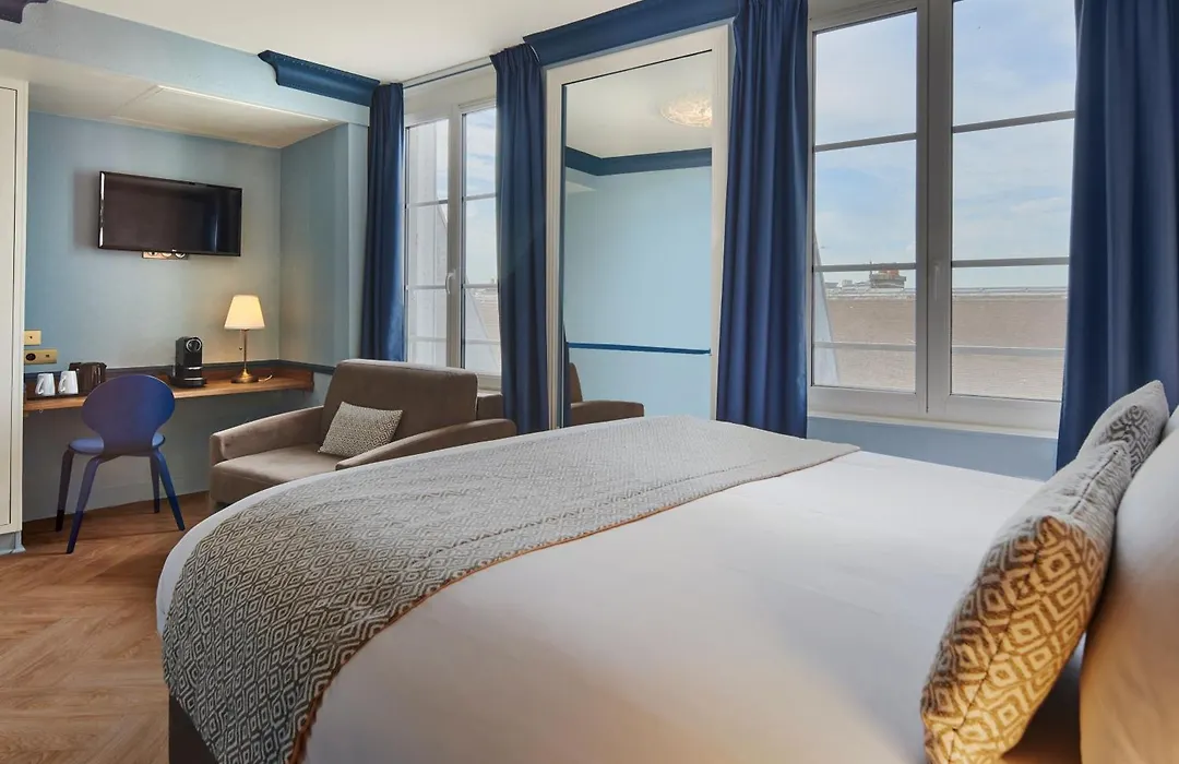 Hotel De Neuve By Happyculture-1
