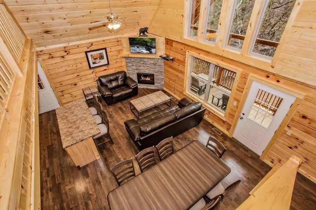 Papa Wolf'S Cabin - Pool Community-1