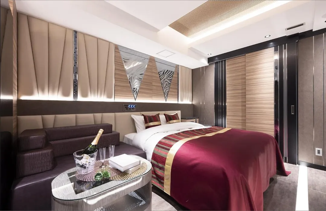 Hotel Kabuki-1