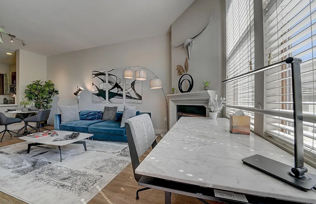 Penthouse One Bedroom Garden View Condo By Ucla-1