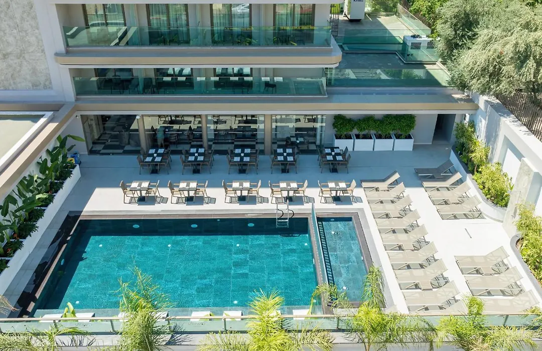 Awen Lara Hotel-1