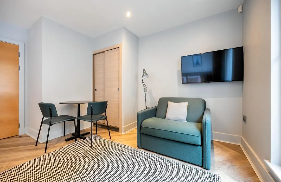 Staycity Aparthotels Edinburgh West End-1
