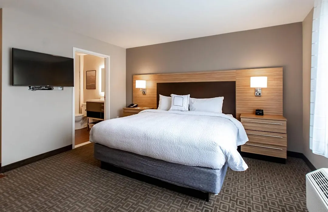 Towneplace Suites By Marriott Louisville Airport-1
