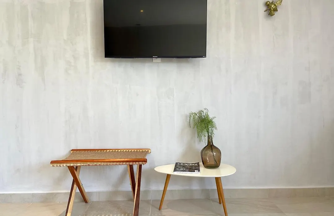 *Casa Aluxes- Guesthouse*-1