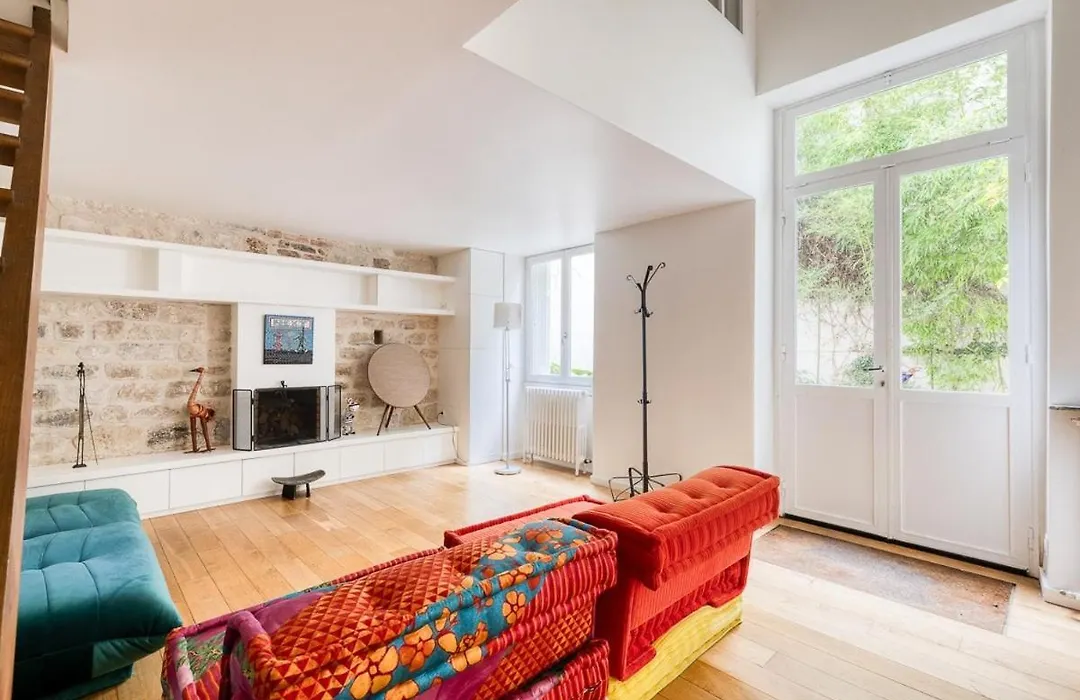 Parisian Loft & Secret Garden-1