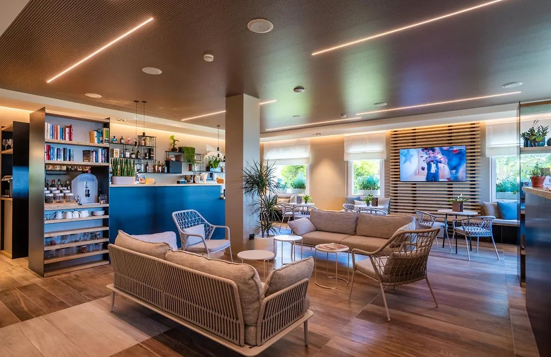 Hotel La Baia-1