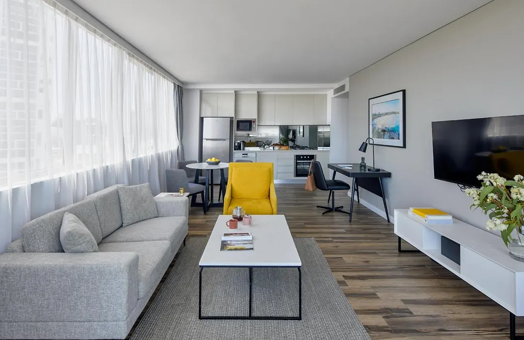 Meriton Suites Bondi Junction-1