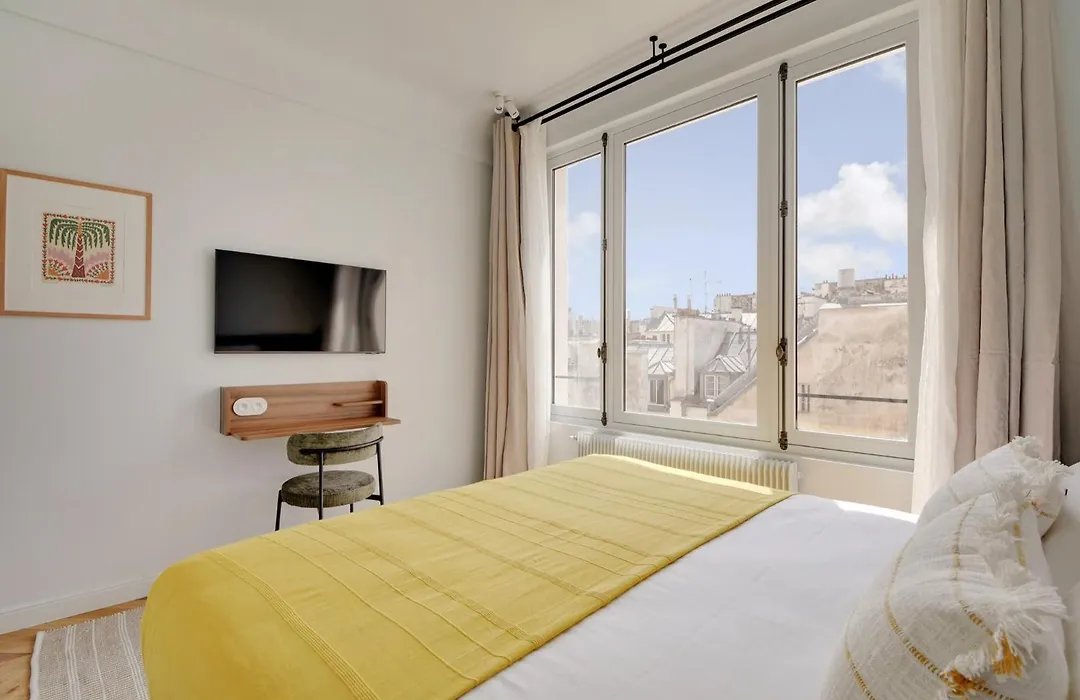 Paris Home Collection Serviced Apartments In Opera - Rue Saint-Lazare-1